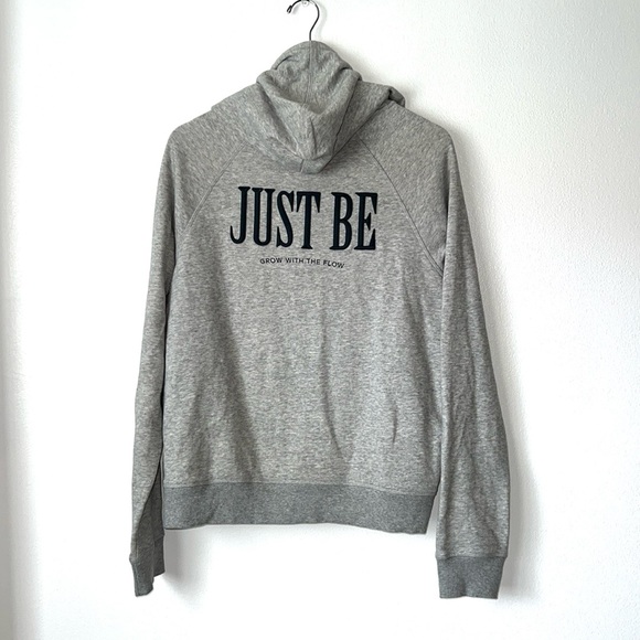NWOT Spiritual Gangster ‘Just Be’ Embroidered Hoodie - Picture 3 of 11